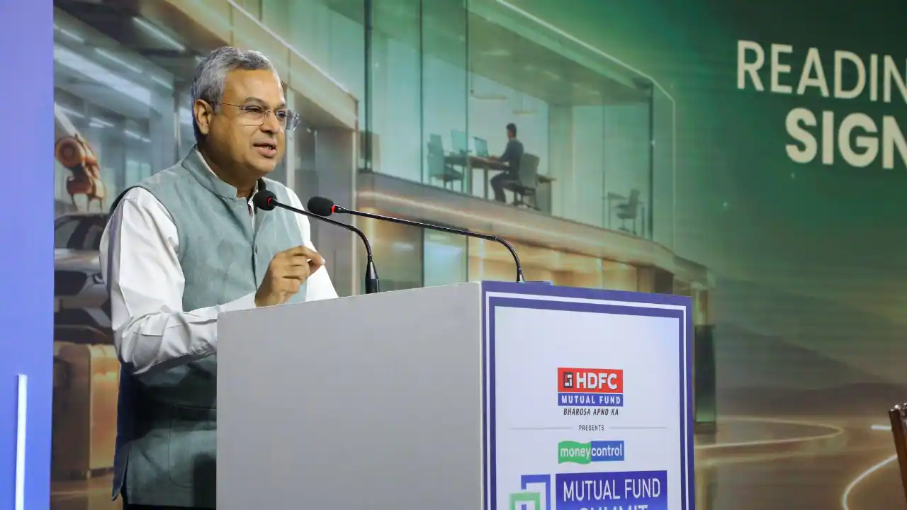 From GDP Growth to Retail Investing: Policy Signals from the Moneycontrol Mutual Fund Summit, Delhi