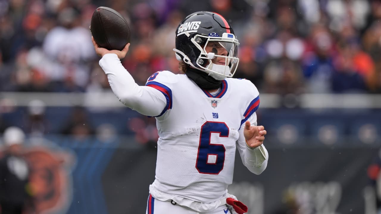 Report: Giants' Jaxson Dart could be out for season