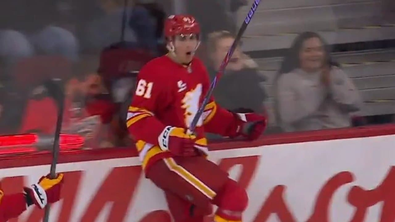 Flames’ Suniev wires home second goal of game to even up score vs. Kraken