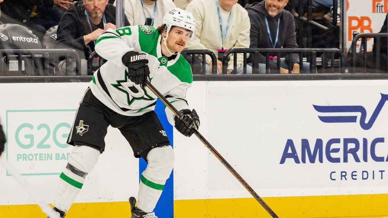 Stars sign forward Sam Steel to four-year, $14.8M extension