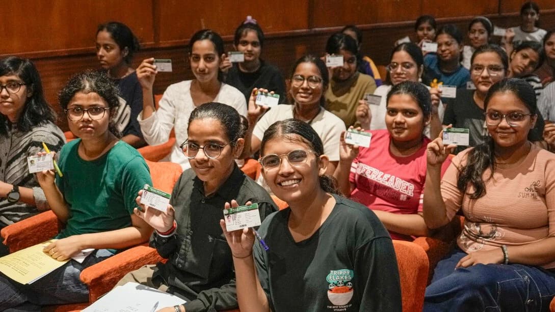 DUSU Election 2026 Live: रात 7.30 बजे तक होगी वोटिंग, जेन-जी वोटर्स में दिख रहा उत्साह
