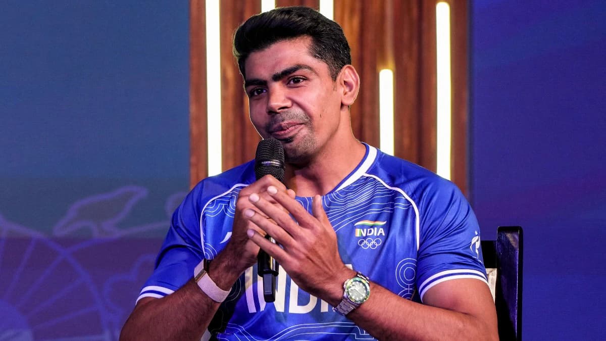 Asian Games: एशियन गेम्स में बड़ा बदलाव, मनु भाकर के साथ अब पवन सहरावत बने फ्लैग बियरर, किट ने बदला प्लान