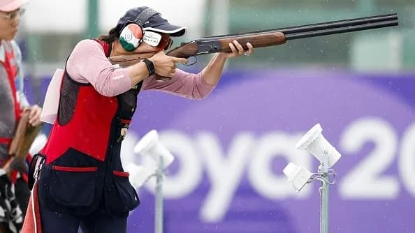 Asian games 2026: उधार की बंदूक से लेकर गोल्ड मेडल तक का सफर, जानें कौन हैं नीरू ढांडा?
