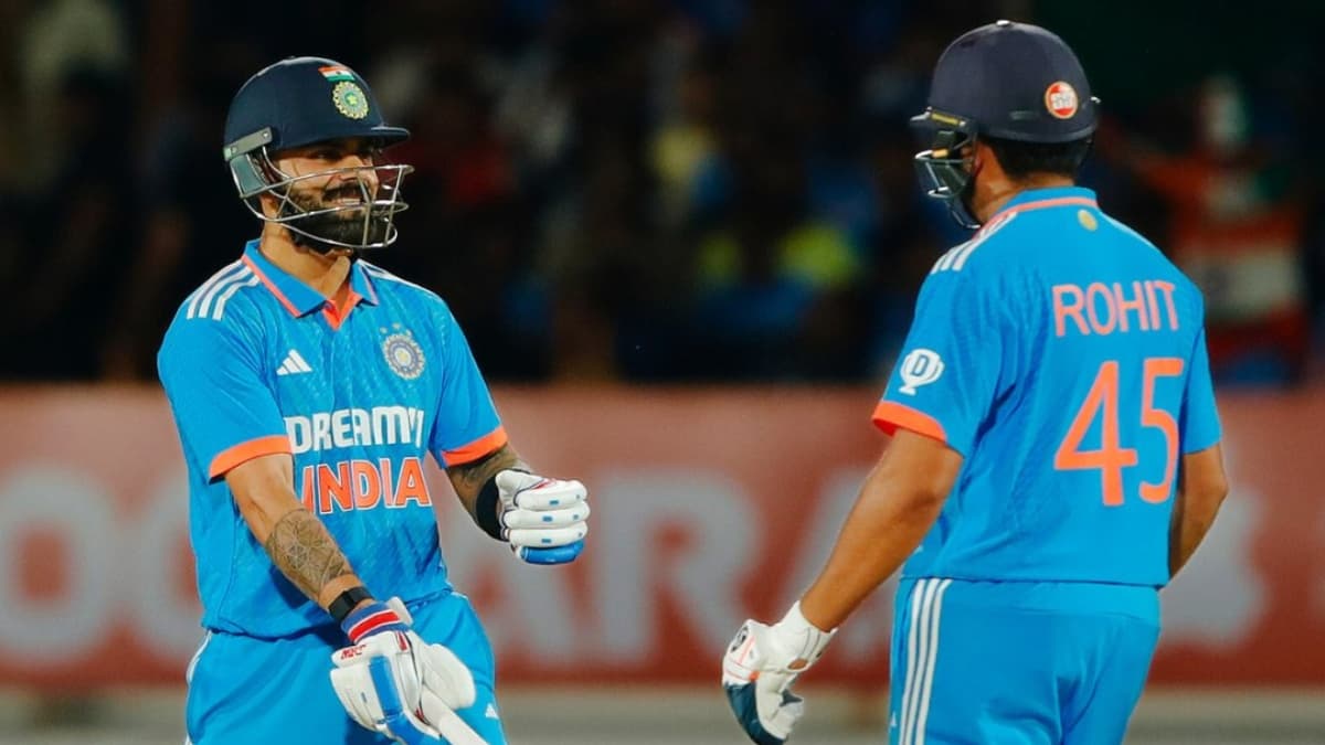 India vs West Indies 2nd ODI Match: वेस्टइंडीज के खिलाफ वनडे क्रिकेट में इन भारतीय बल्लेबाजों ने मचाया तांडव, जड़ें हैं सबसे ज्यादा शतक; देखें पूरी लिस्ट
