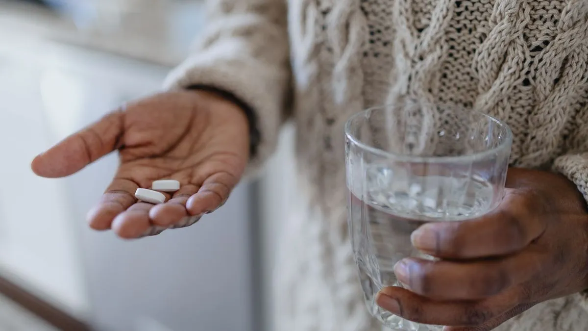 People taking common cholesterol medication pravastatin advised by NHS over late