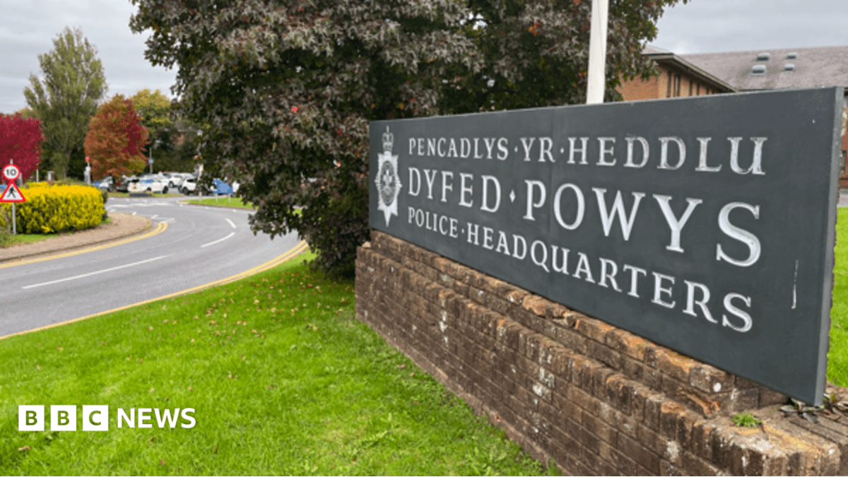 Cyber attack on Dyfed-Powys Police may have 'compromised' staff information