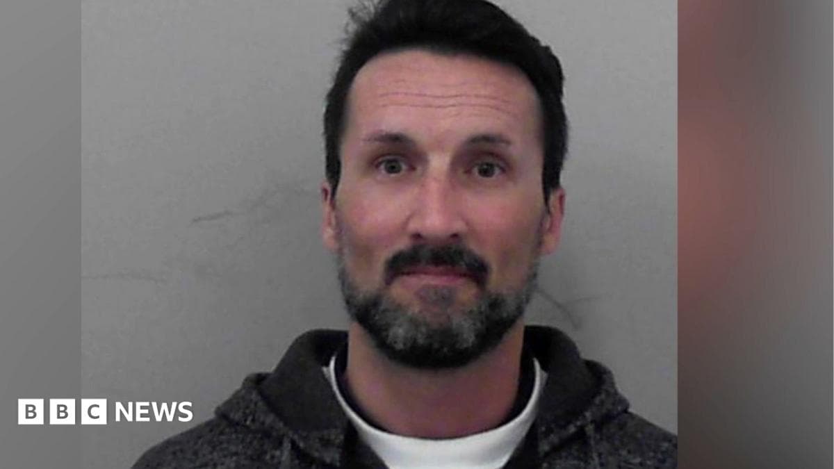 Romance fraudster Mark Acklom loses repayment appeal bid