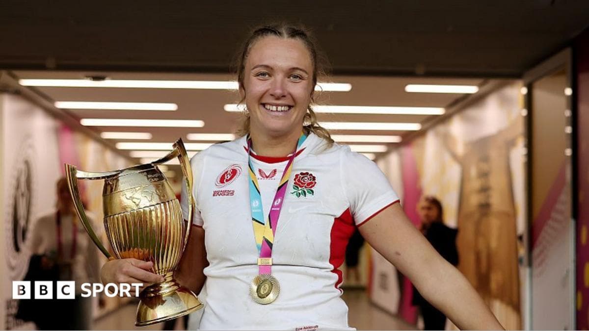 Zoe Stratford gives birth to baby girl - a year after England World Cup triumph