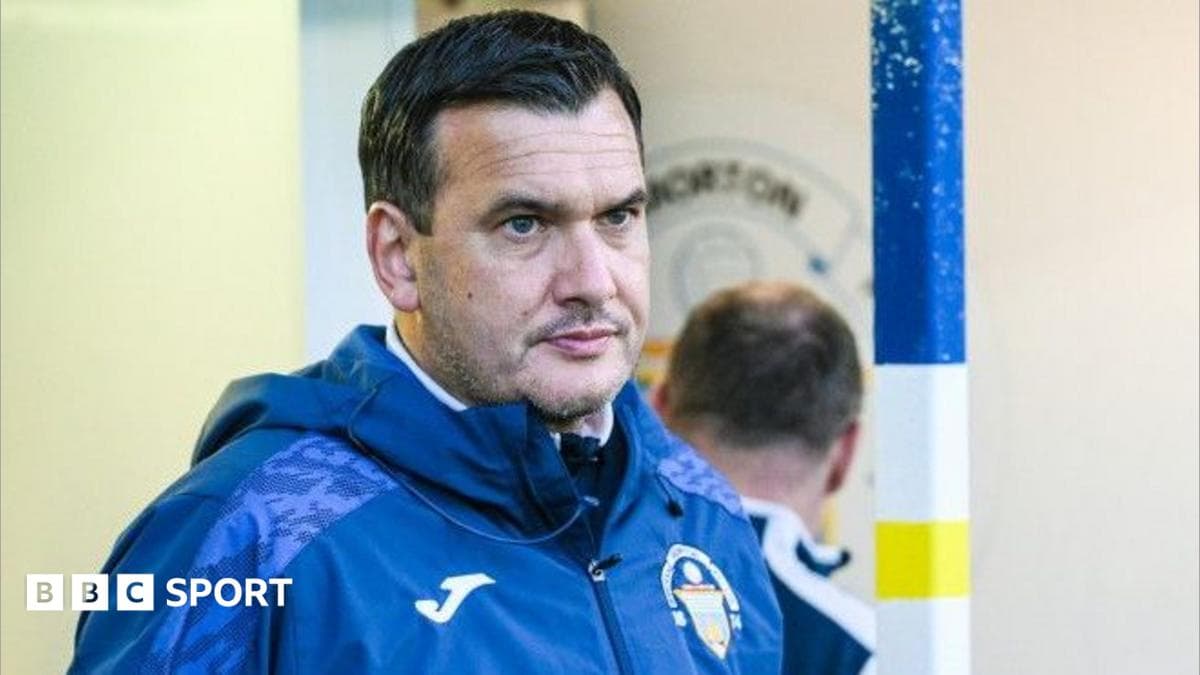 Ian Murray: Greenock Morton manager leaves Scottish Championship bottom side