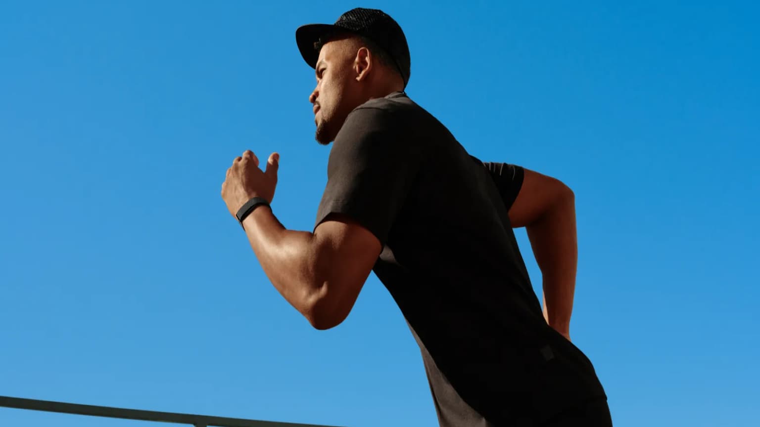 Google brings Fitbit Air, a Whoop-like screen-free fitness tracker, to India