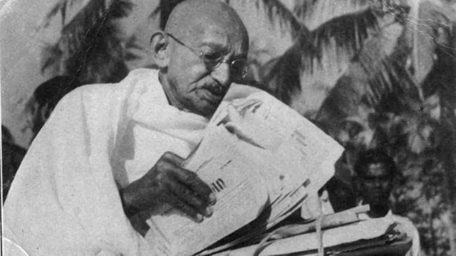 The cartoon, a mirror and the Mahatma