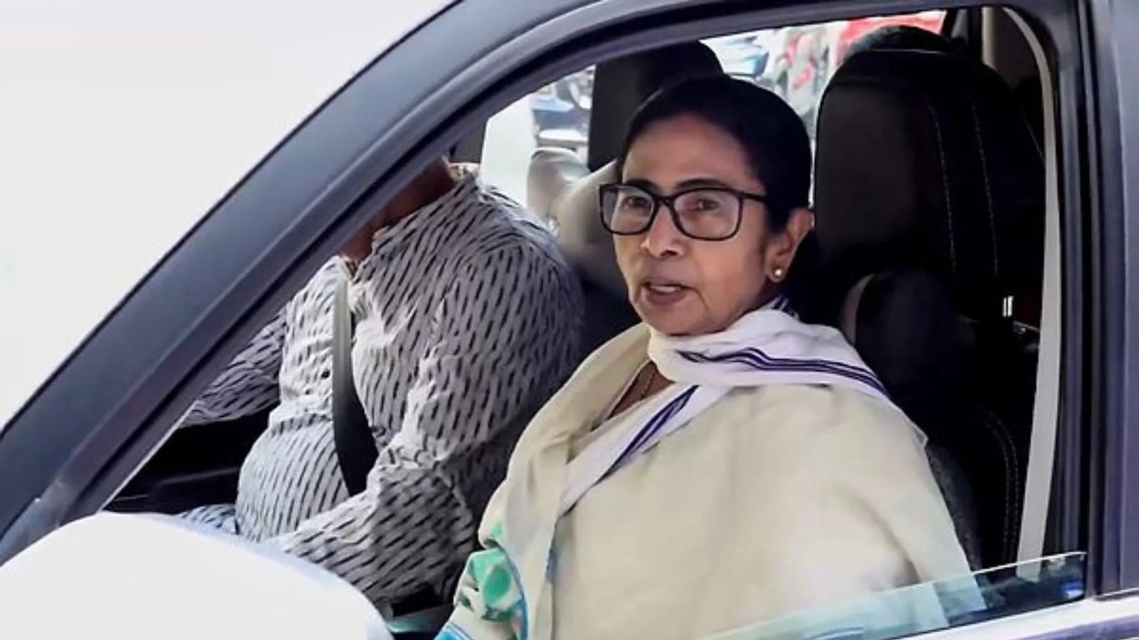 No Supreme Court relief for Mamata-led TMC over frozen bank accounts