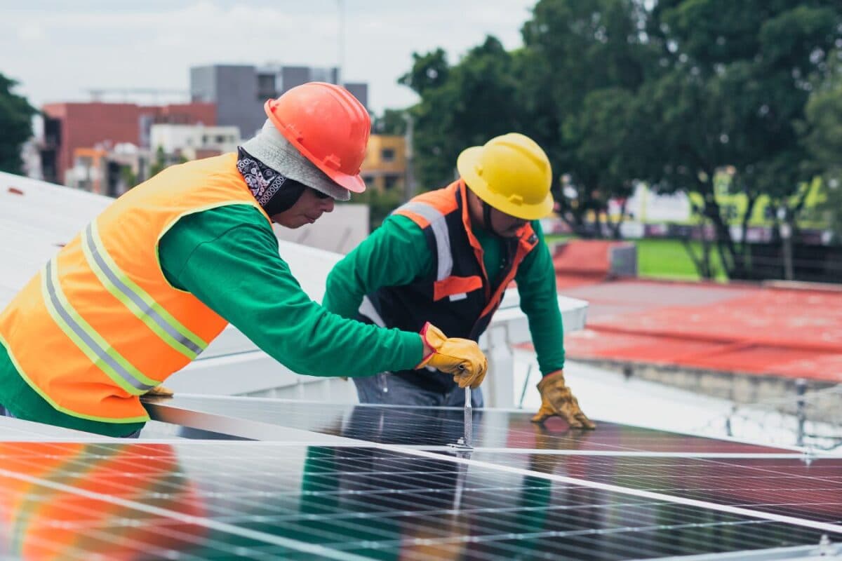 Solar Panel : 1kW, 3kW और 5kW सोलर सिस्टम में क्या अंतर है? इसे लगवाने का खर्च वसूलने में कितने महीने लगेंगे
