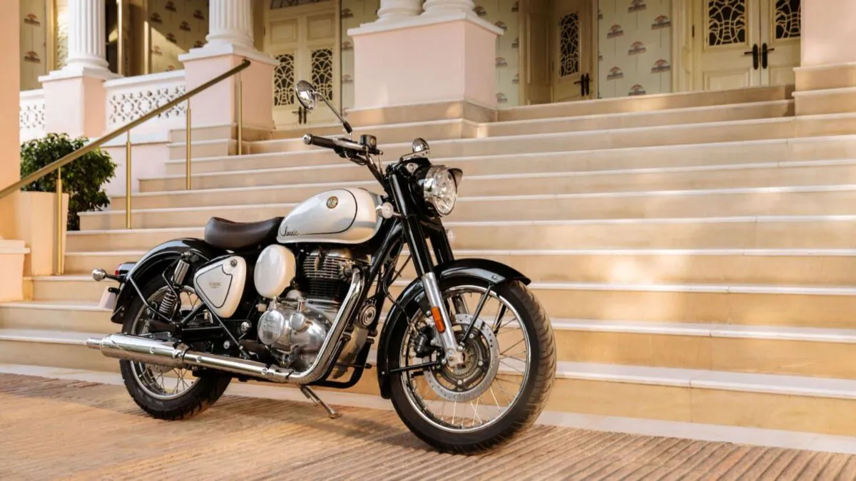 ये हैं देश की सबसे सस्ती और अच्छी 350CC मोटरसाइकिल! कीमत मात्र ₹1,37,640 से शुरू