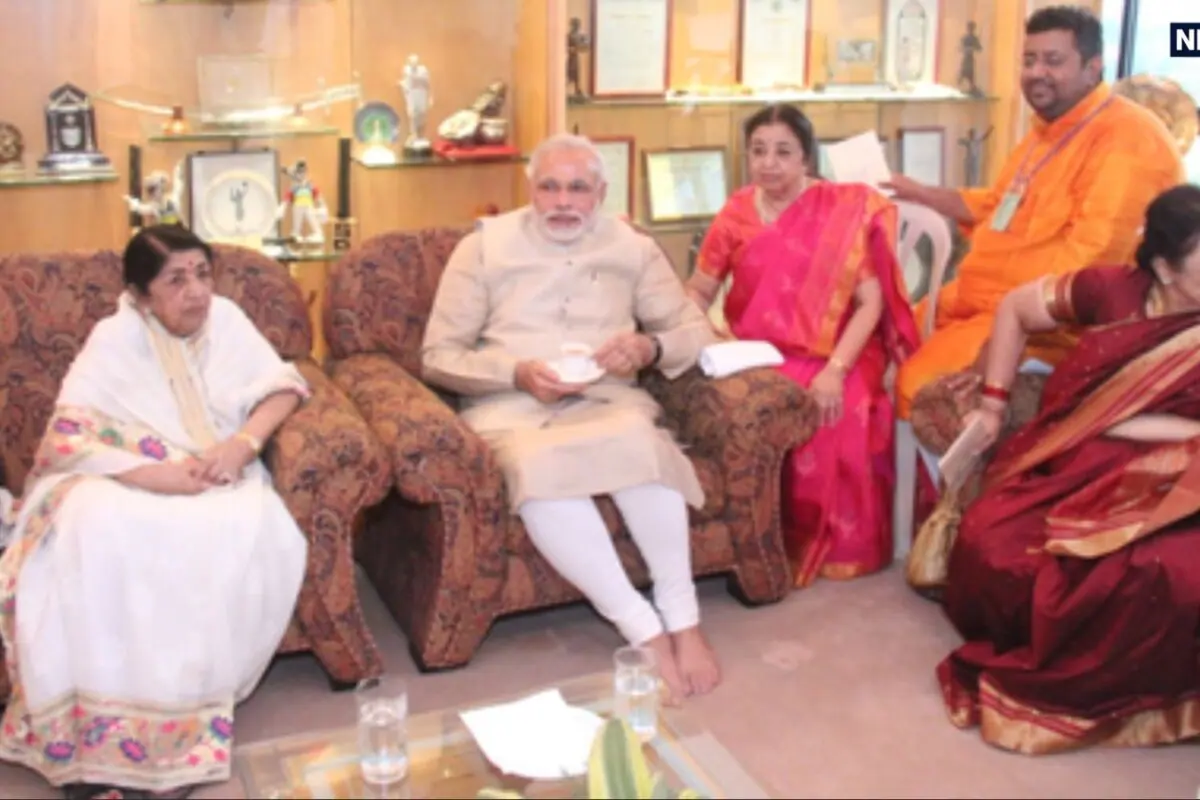 पीएम मोदी को 'न' कहते हुए लता मंगेशकर को हुआ था बेहद दुख, खत के साथ भेजी थी मंगल-मूर्ति, पढ़ें क्या लिखा था