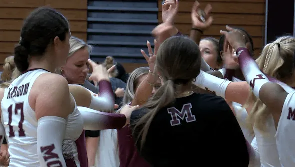 Moline volleyball defeats Galesburg