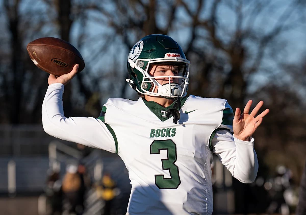 St. Xavier vs Trinity football tickets, parking, radio, streaming info