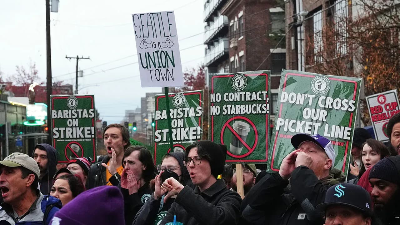 Seattle minimum wage rising to $22.14 in 2027 amid restaurant closures