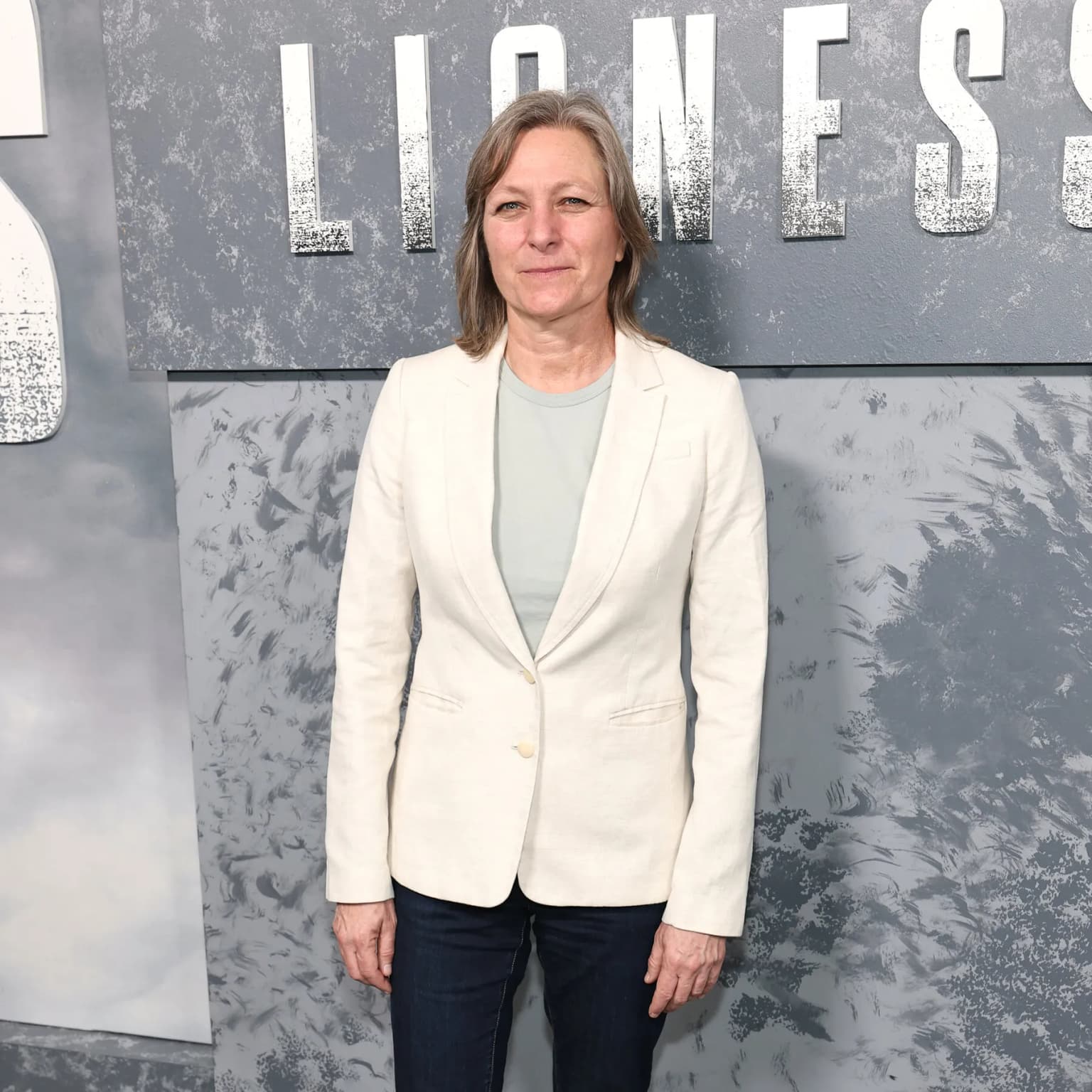 Paramount’s Streaming Chief Leaves Ahead of Warner Bros. Deal