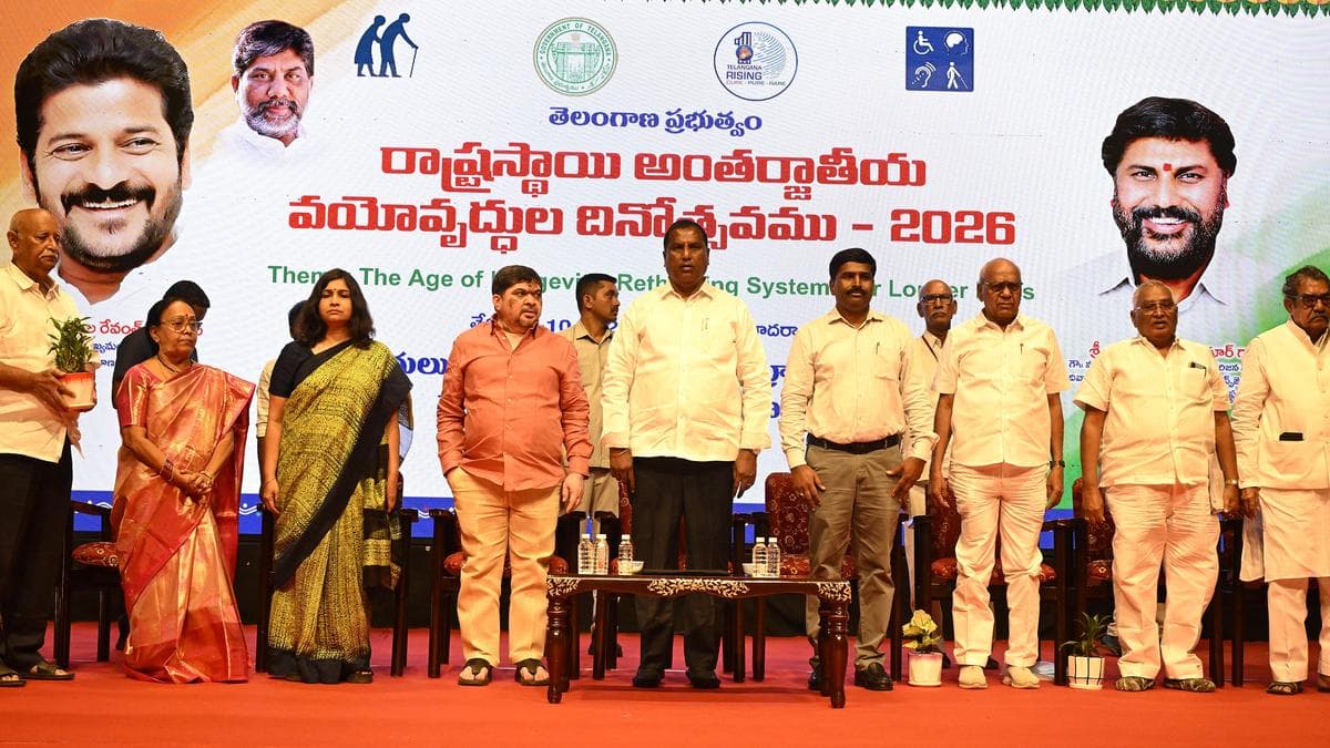 Old-age homes to be established in all districts in Telangana: Laxman Kumar
