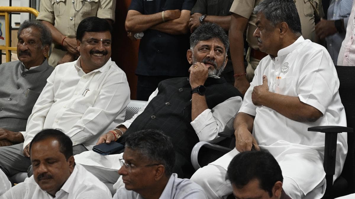 ECI orders probe into Form-7 fraud charge after Karnataka CM Shivakumar’s protest