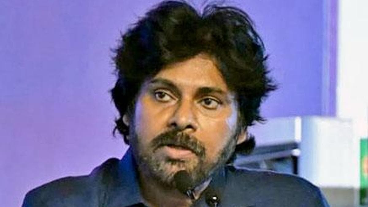 Pawan Kalyan, Jagan hail Indian pilot Smit Machchhar for saving 174 lives on flydubai flight
