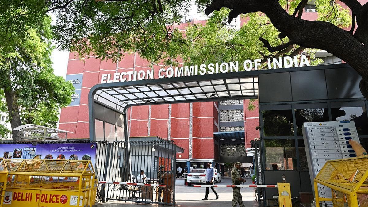 No bar on conducting byelection in Perundurai, Election Commission tells Madras High Court