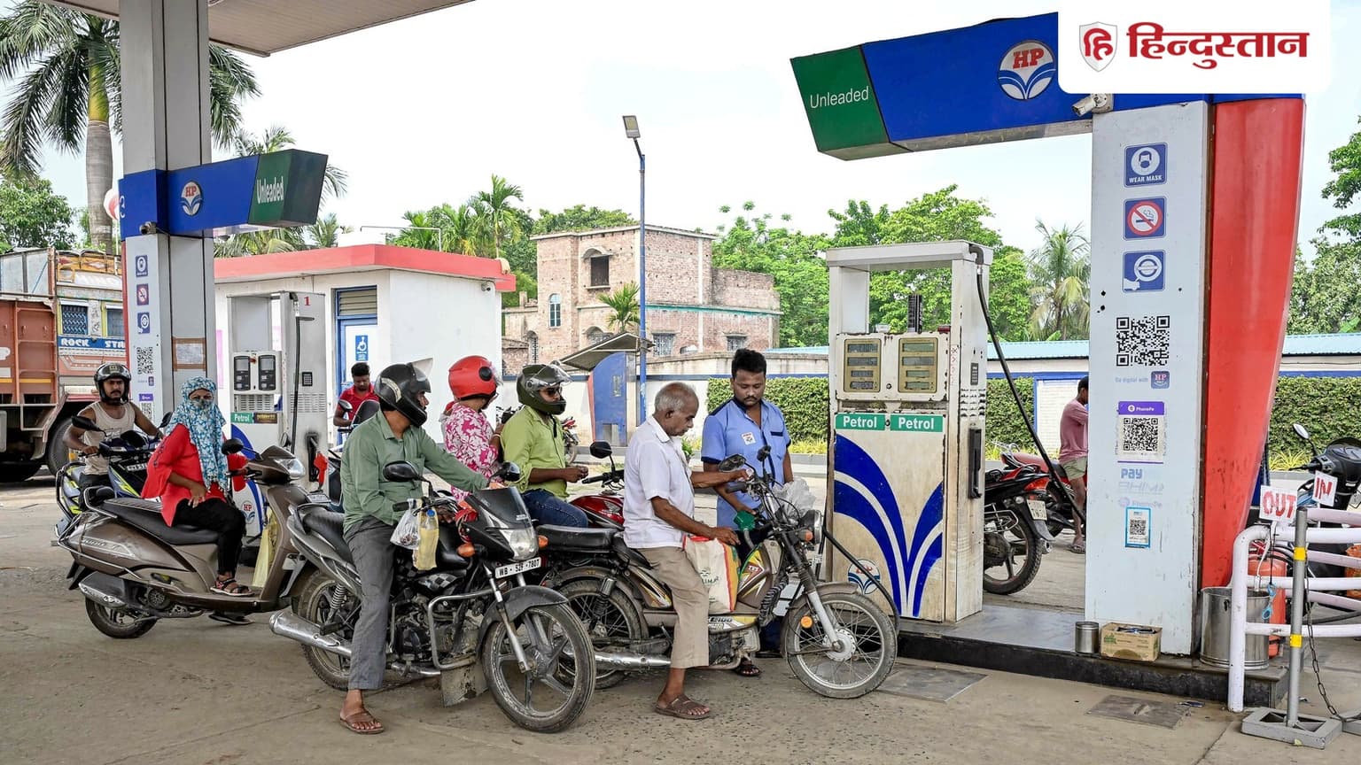 Indian Oil, HP और Bharat petroleum ने पेट्रोल और डीजल की नई कीमतों को किया जारी, क्या फिर बढ़ा रेट?