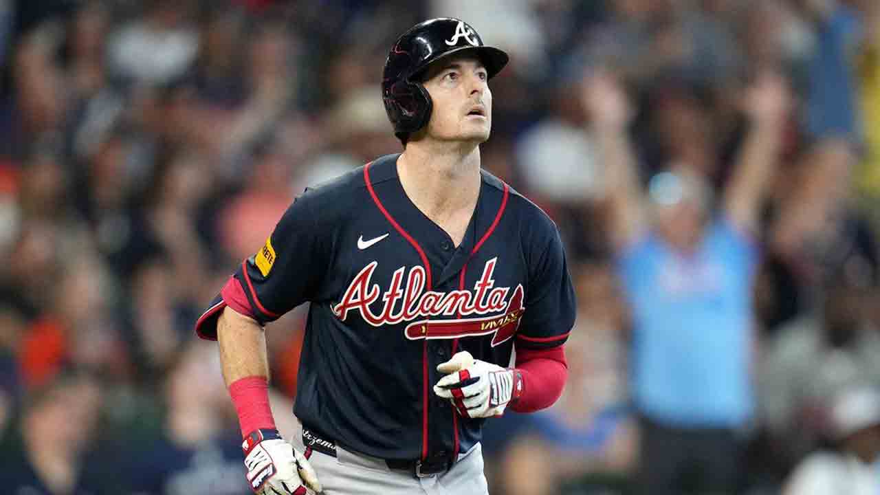 Braves clinch NL East title with win over Astros