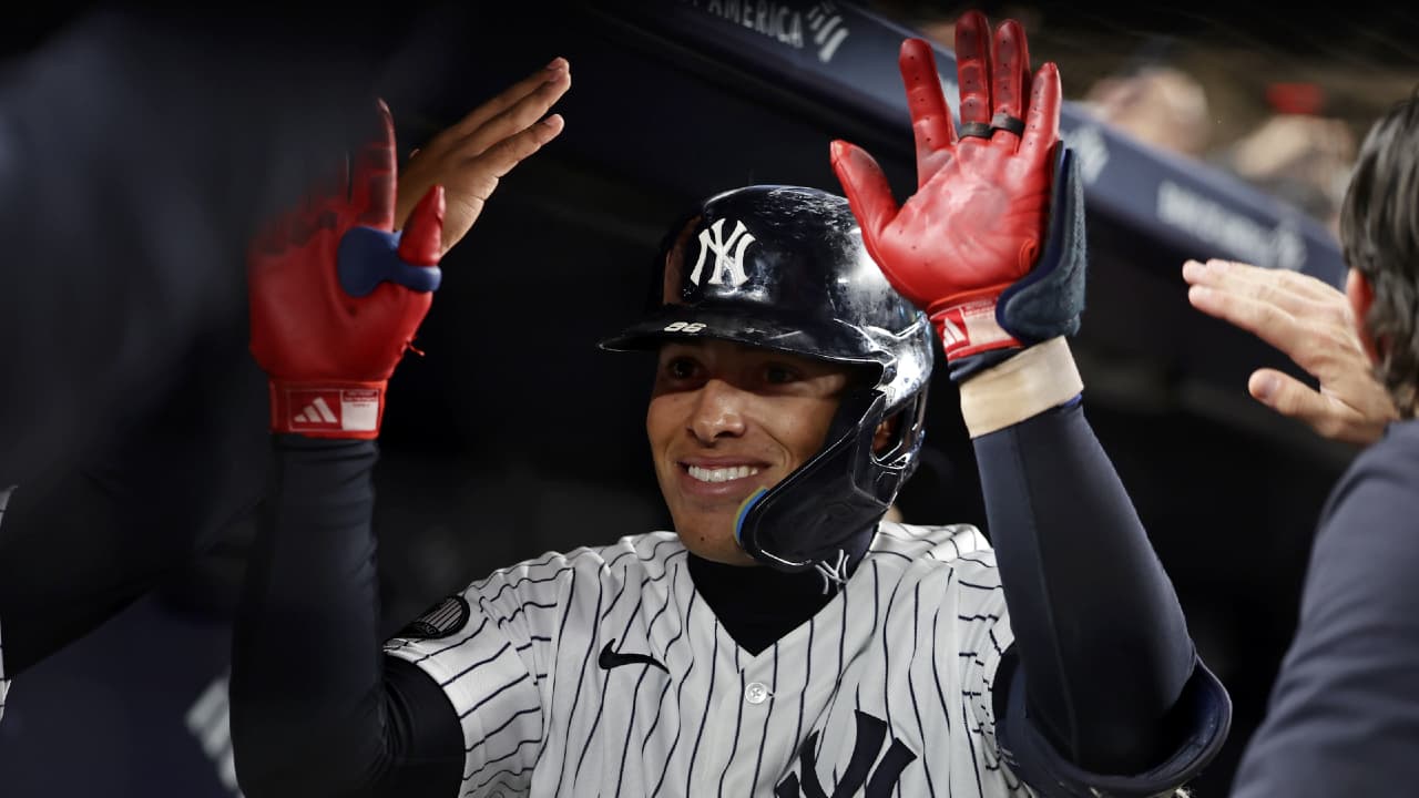Lombard's incredible slide, tiebreaking homer lift Yankees over Rays