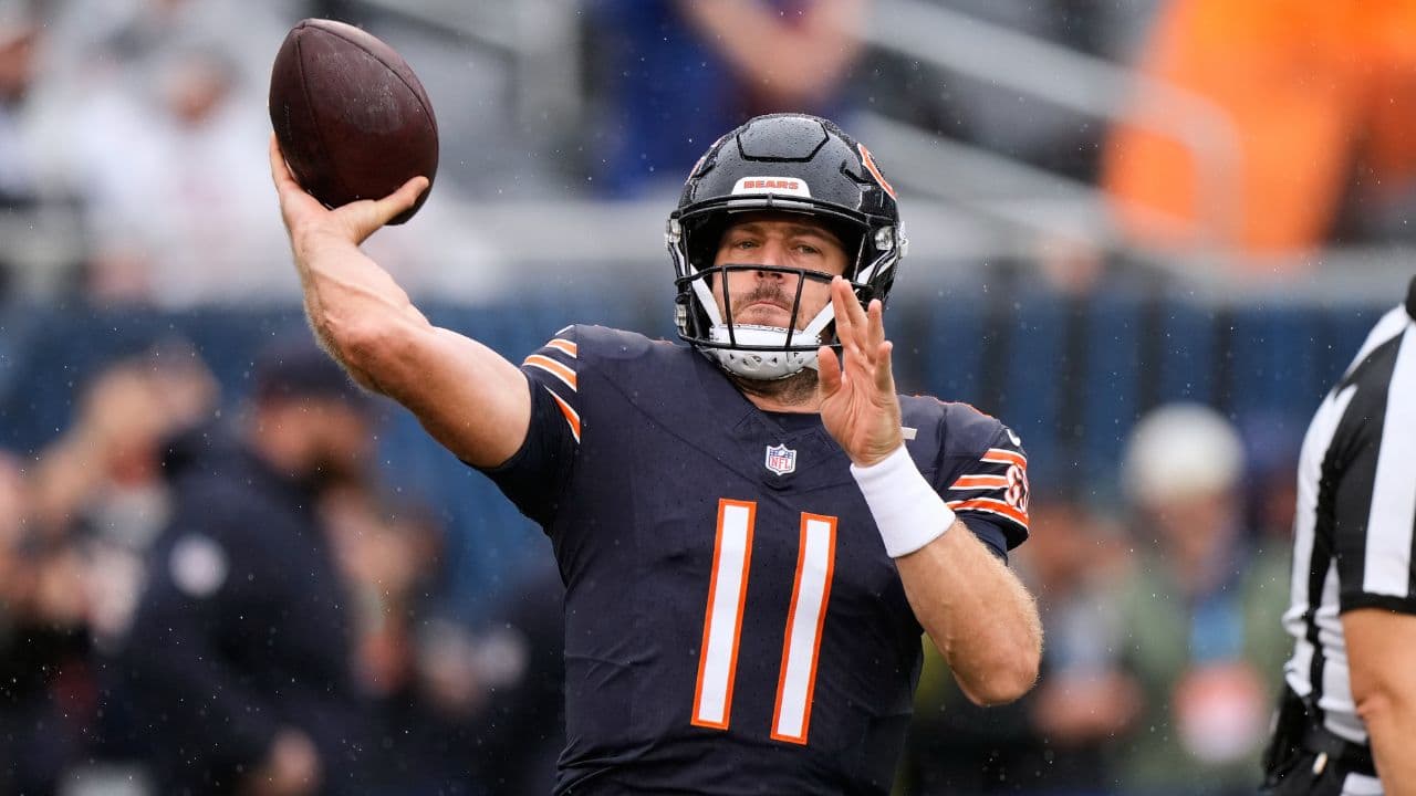 Keenum practices amid murky situation for Bears at QB